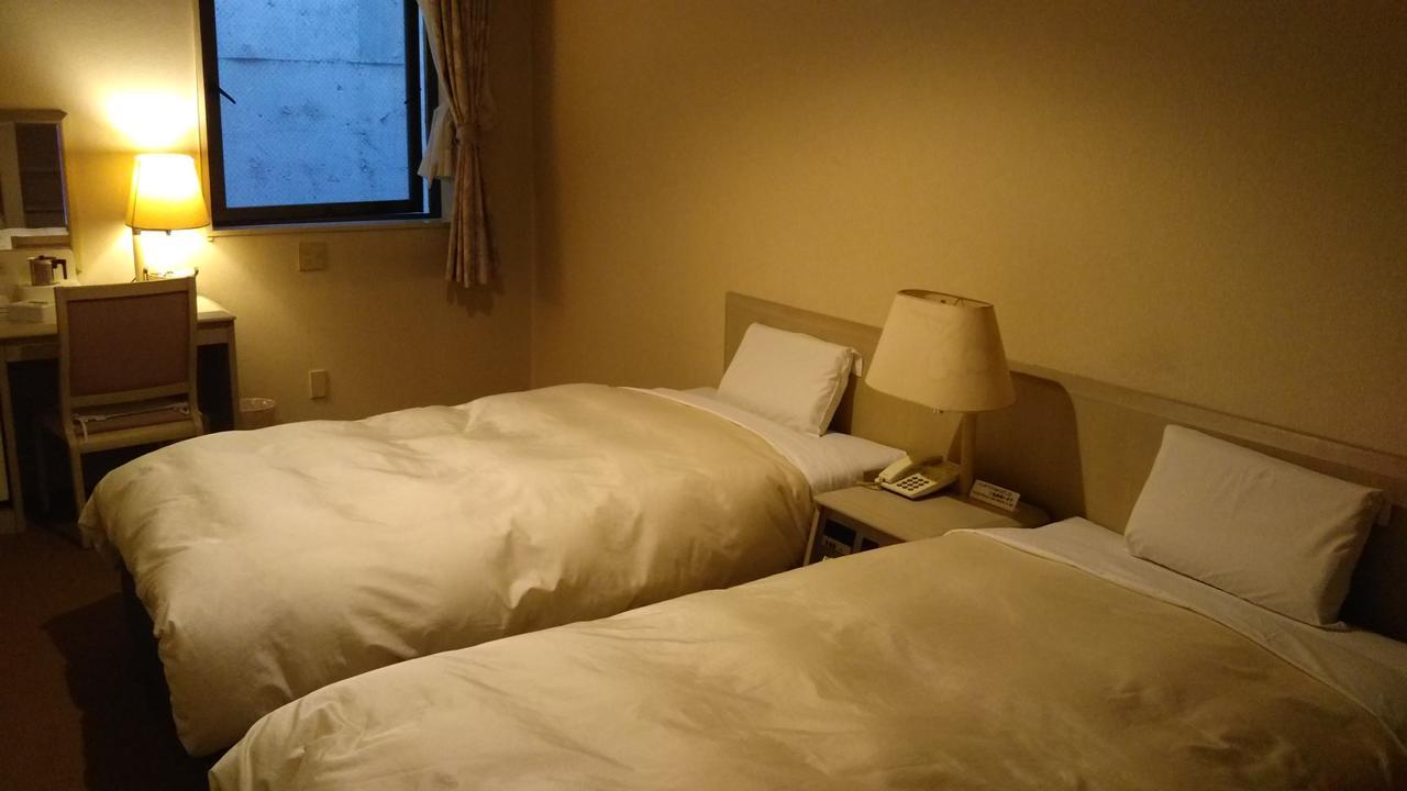 Hotel Hitachi Hills Habitación foto